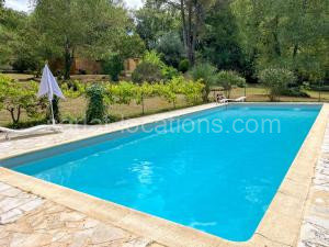 Les champs d'Hermier avec Piscine à Carsac-Aillac